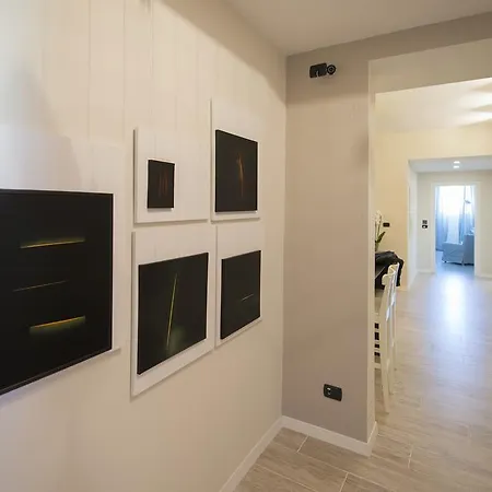 So&leo Guest house